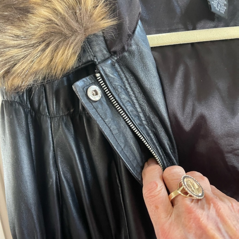HUGE SALE!🍀🔥Neiman Marcus Black ALL LEATHER FUR HOODED JACKET XL - Picture 6 of 7
